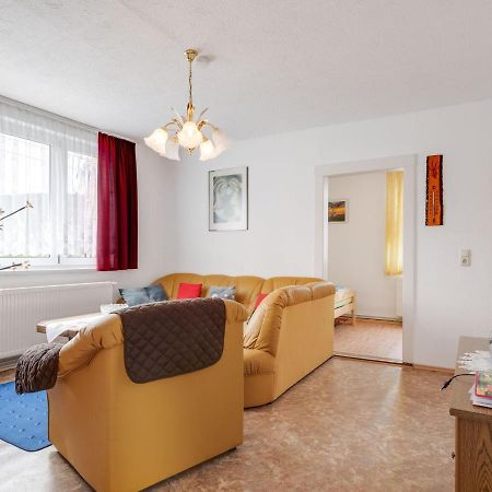 Cozy Apartment In Altenfeld With Garden 외부 사진
