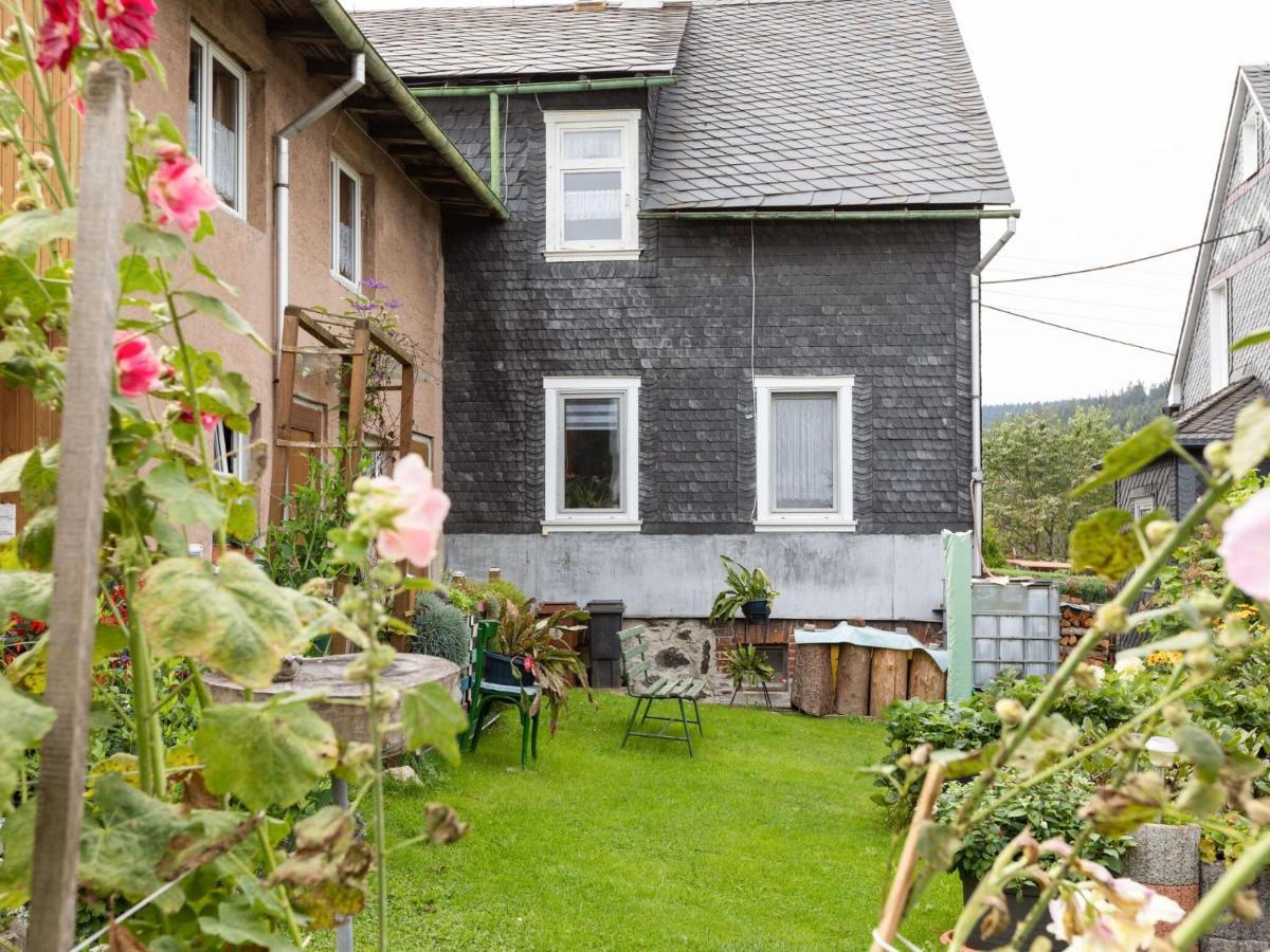 Cozy Apartment In Altenfeld With Garden 외부 사진