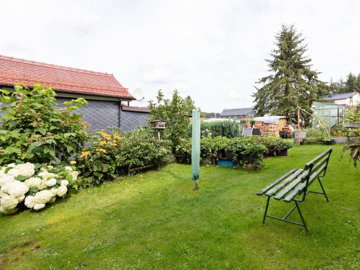 Cozy Apartment In Altenfeld With Garden 외부 사진