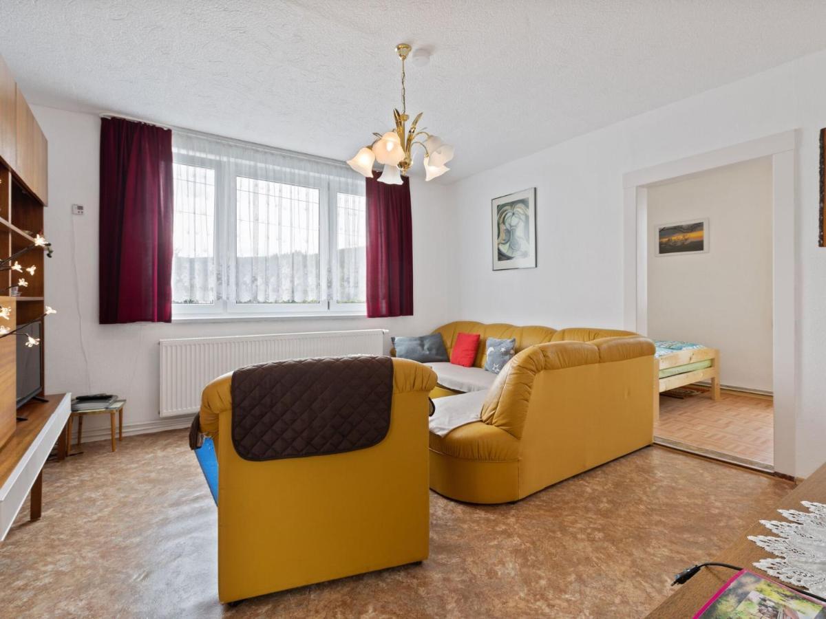 Cozy Apartment In Altenfeld With Garden 외부 사진