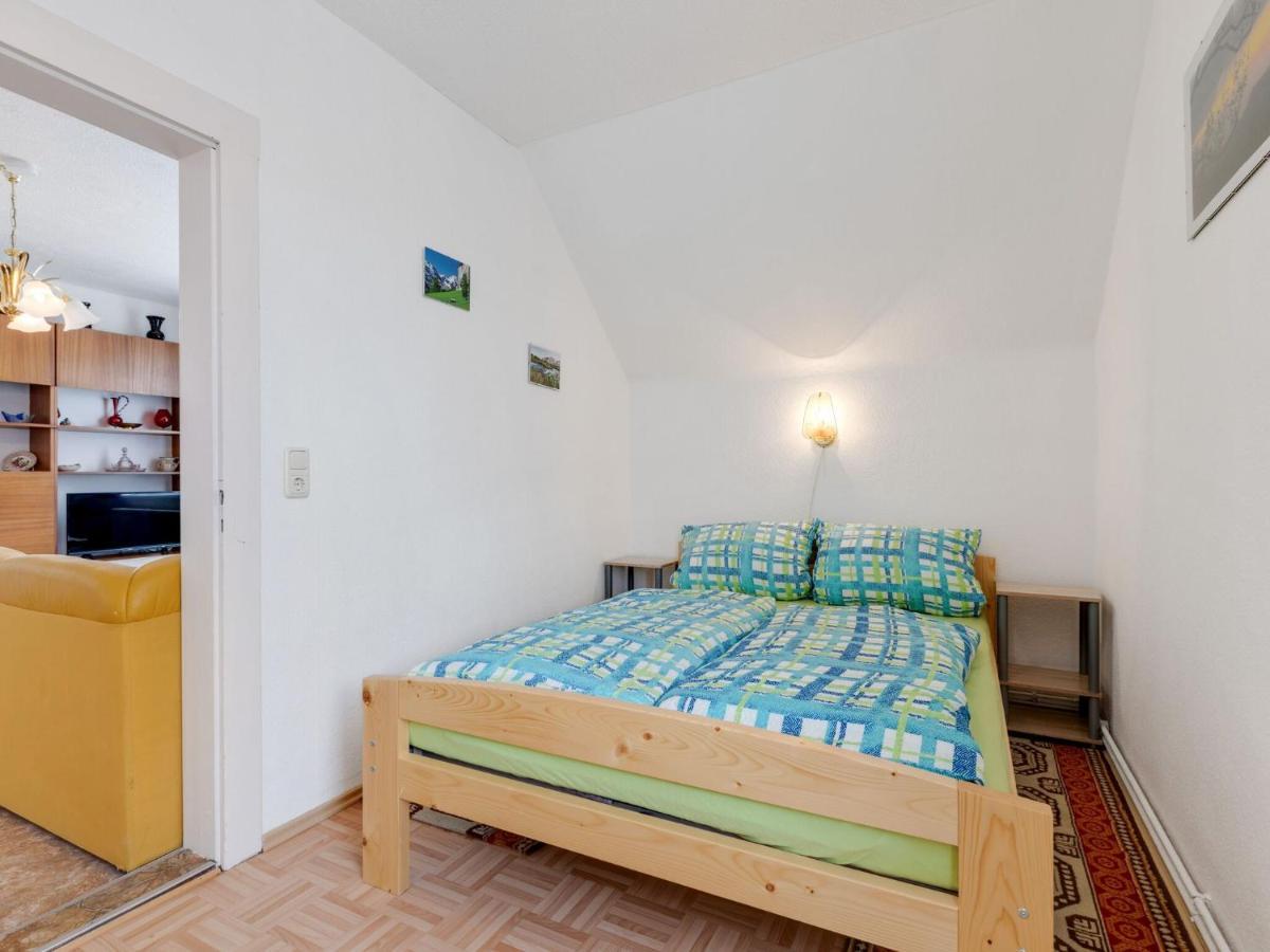 Cozy Apartment In Altenfeld With Garden 외부 사진