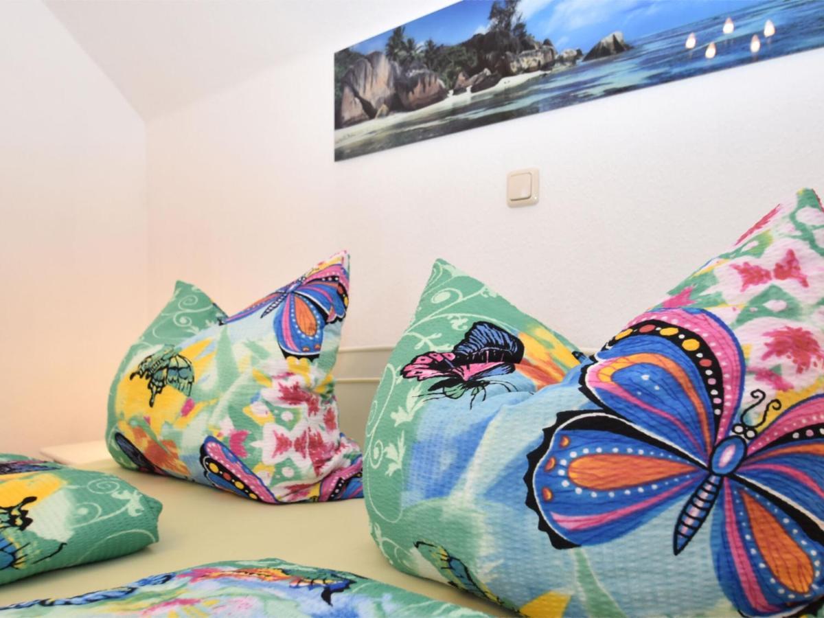 Cozy Apartment In Altenfeld With Garden 외부 사진